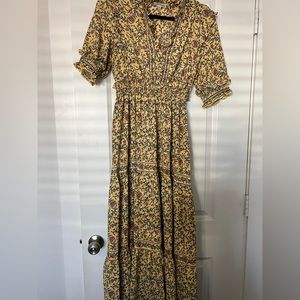 Max studio maxi dress (size M)